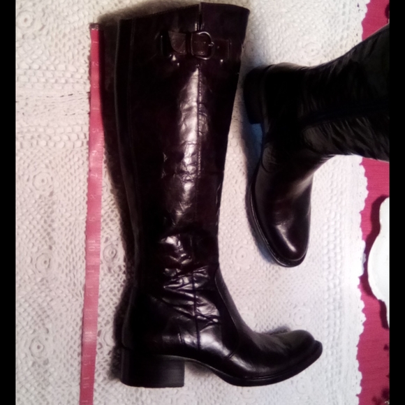 Crown by Born Brown Crinkle Leather Boots NWOT Size 5 - Picture 9 of 12